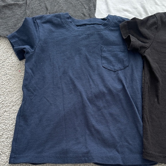 Basic tee bundle - Picture 3 of 7